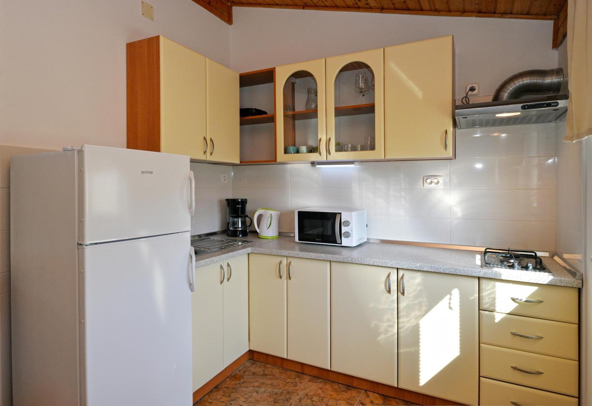 Apartments Goranka Murter Exterior photo