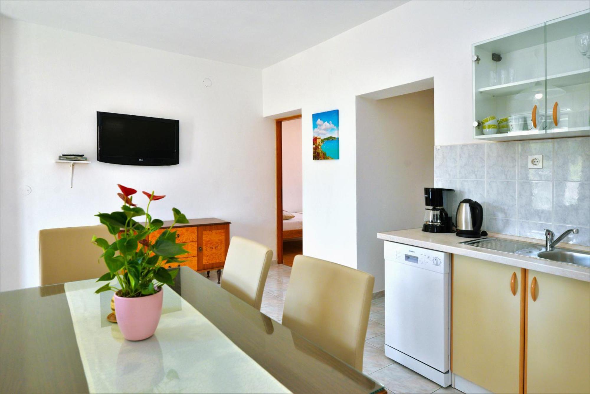 Apartments Goranka Murter Exterior photo