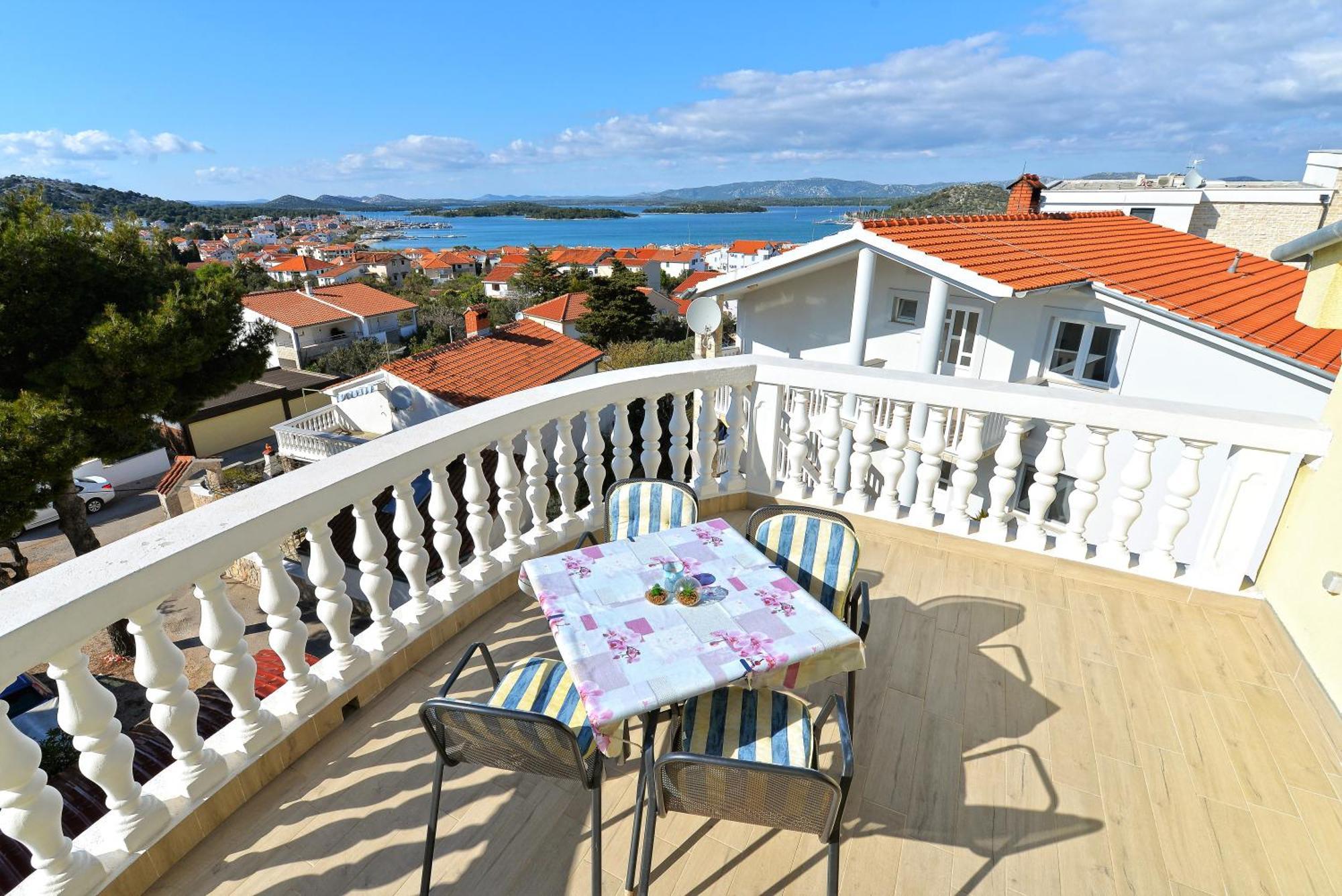 Apartments Goranka Murter Exterior photo